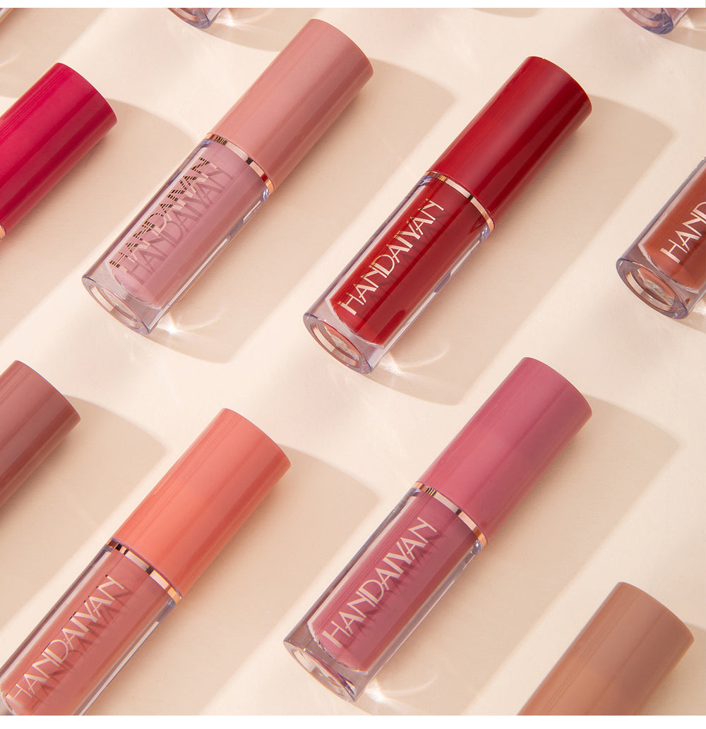 Set de 12 Labiales Líquidos Mate Aterciopelados – Sofisticación en Cada Tono